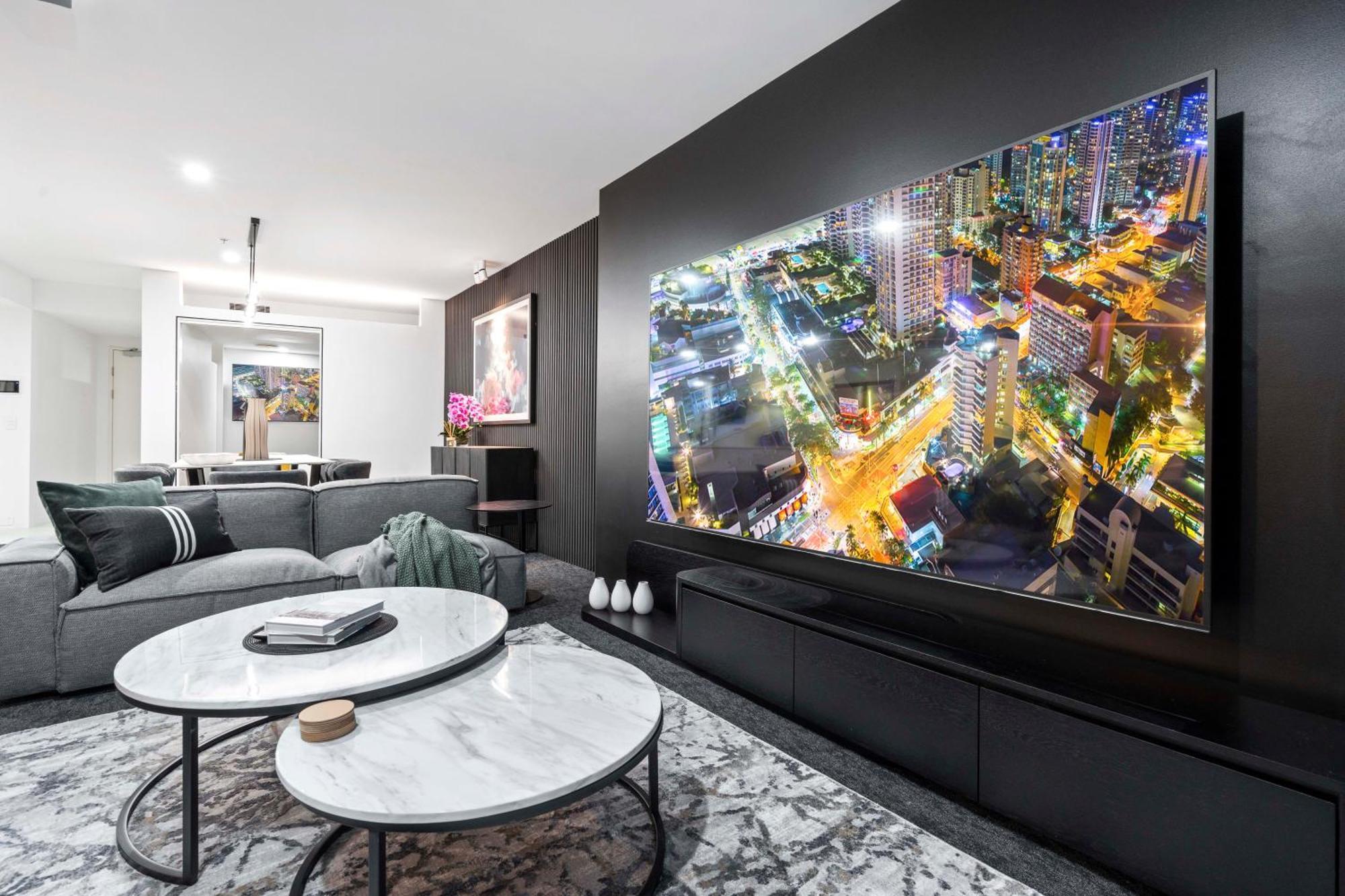 Q Tower At Surfers Paradise - Self Contained Apartments 골드코스트 외부 사진