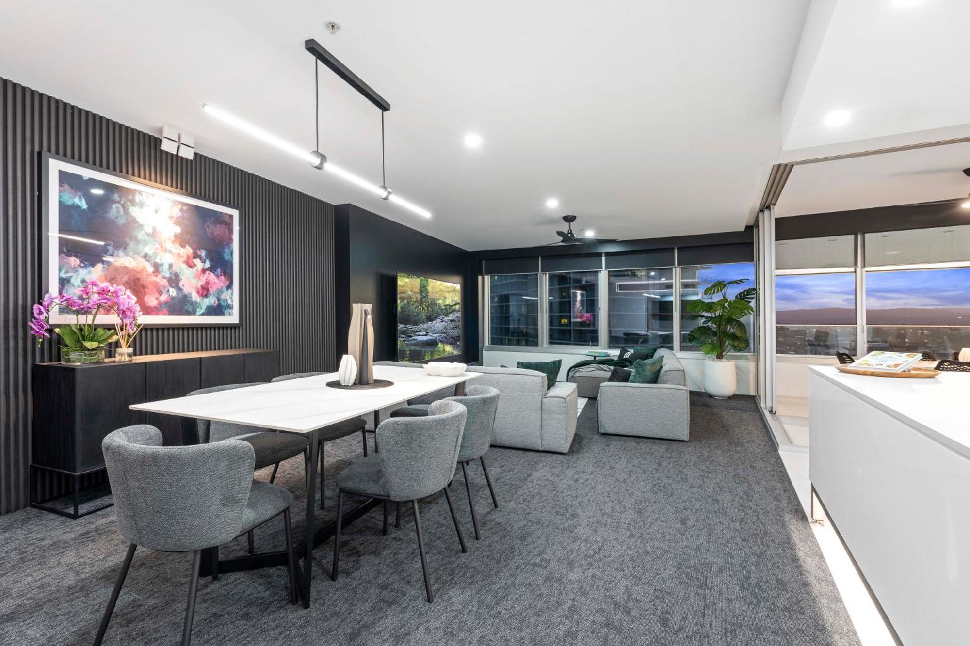 Q Tower At Surfers Paradise - Self Contained Apartments 골드코스트 외부 사진